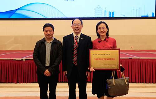 <a href=https://m.shjihong.com.cn/ target=_blank class=infotextkey>武汉环亚白癜风医院</a>7.jpg